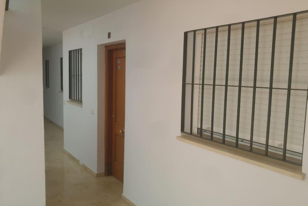 Apartamento Con Parking Gratis En El Centro De Malaga Appartement Buitenkant foto