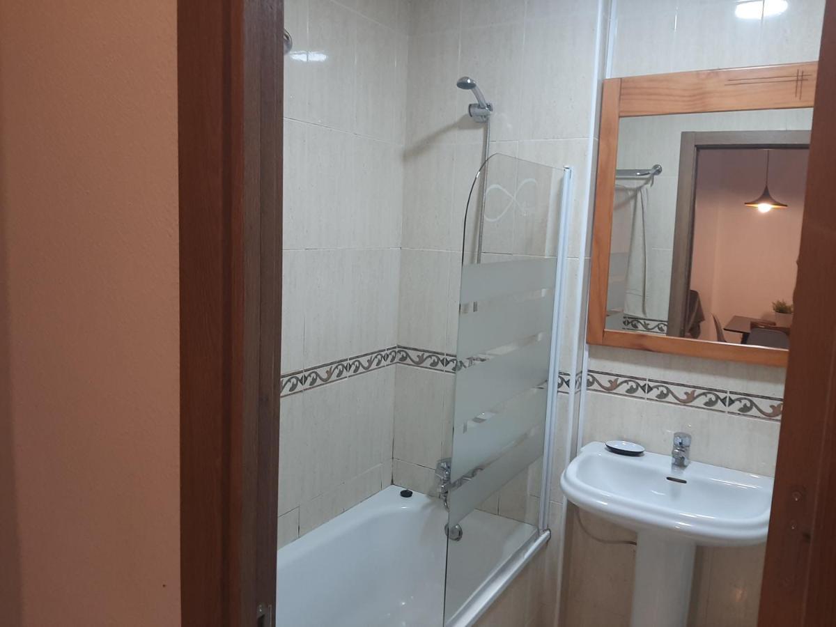 Apartamento Con Parking Gratis En El Centro De Malaga Appartement Buitenkant foto