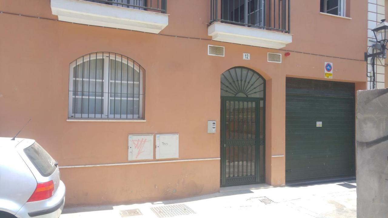 Apartamento Con Parking Gratis En El Centro De Malaga Appartement Buitenkant foto