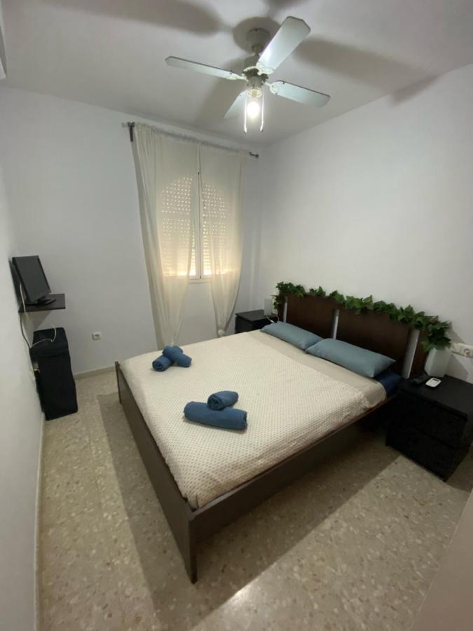 Apartamento Con Parking Gratis En El Centro De Malaga Appartement Buitenkant foto