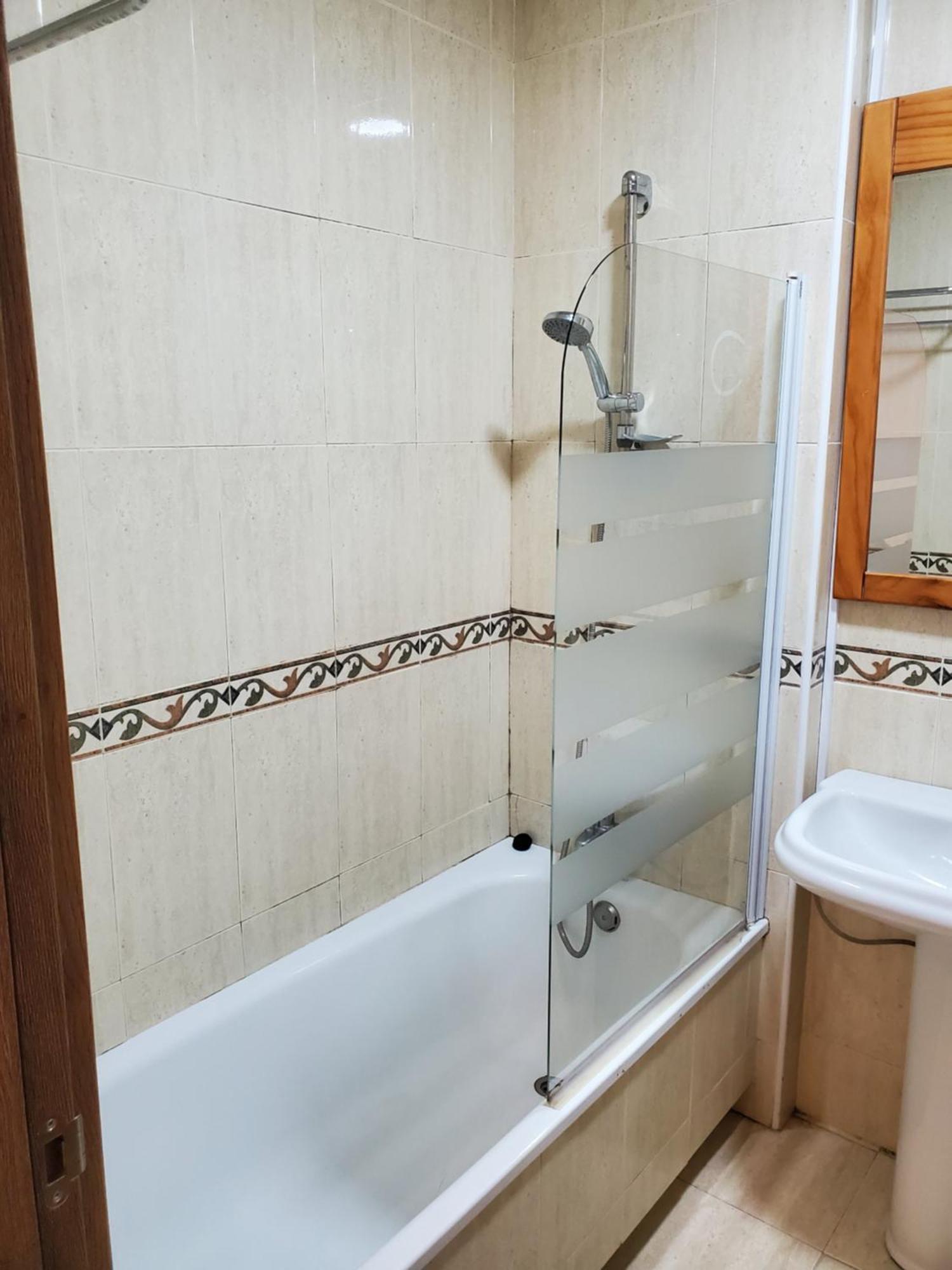 Apartamento Con Parking Gratis En El Centro De Malaga Appartement Buitenkant foto