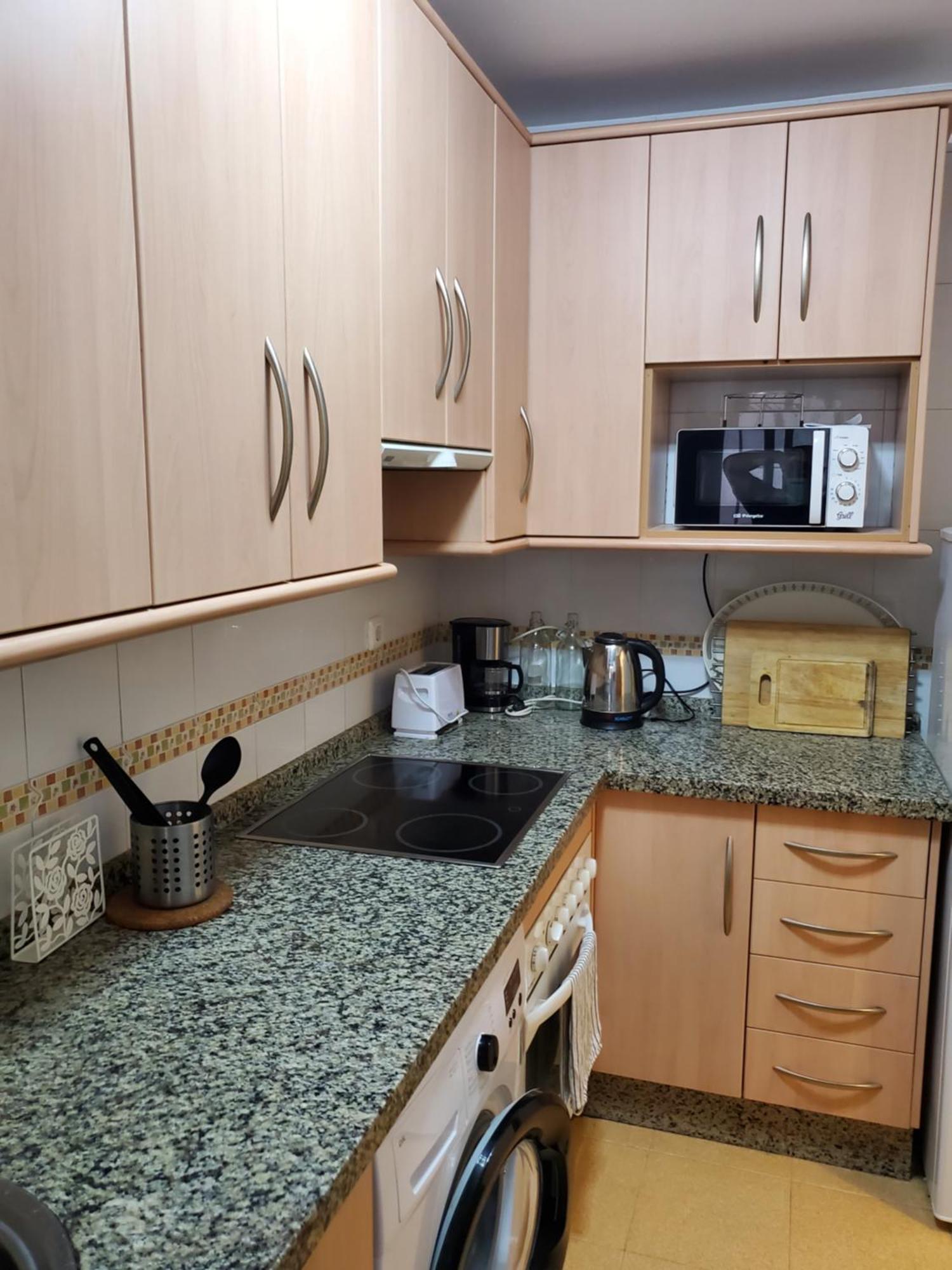 Apartamento Con Parking Gratis En El Centro De Malaga Appartement Buitenkant foto