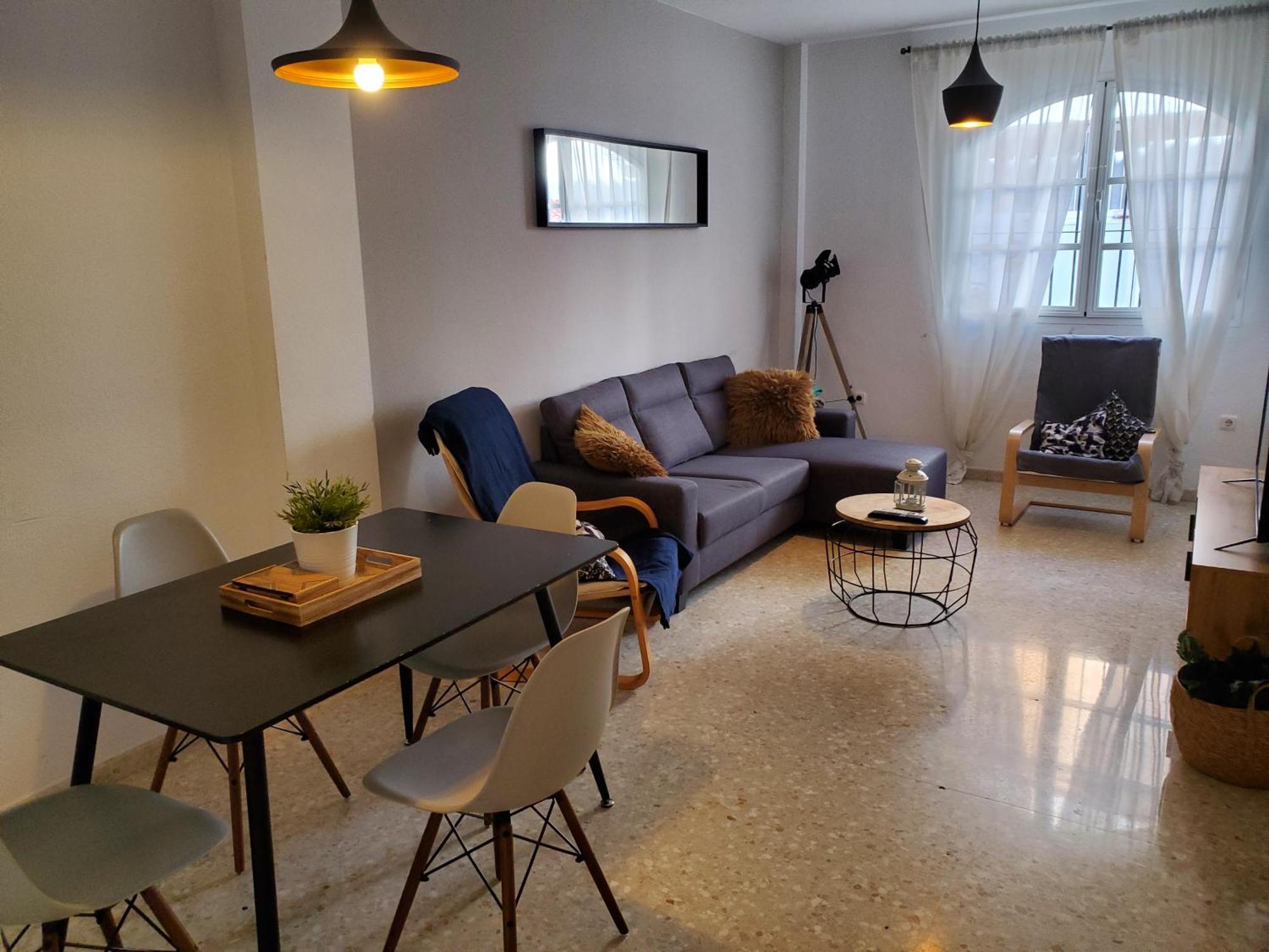 Apartamento Con Parking Gratis En El Centro De Malaga Appartement Buitenkant foto